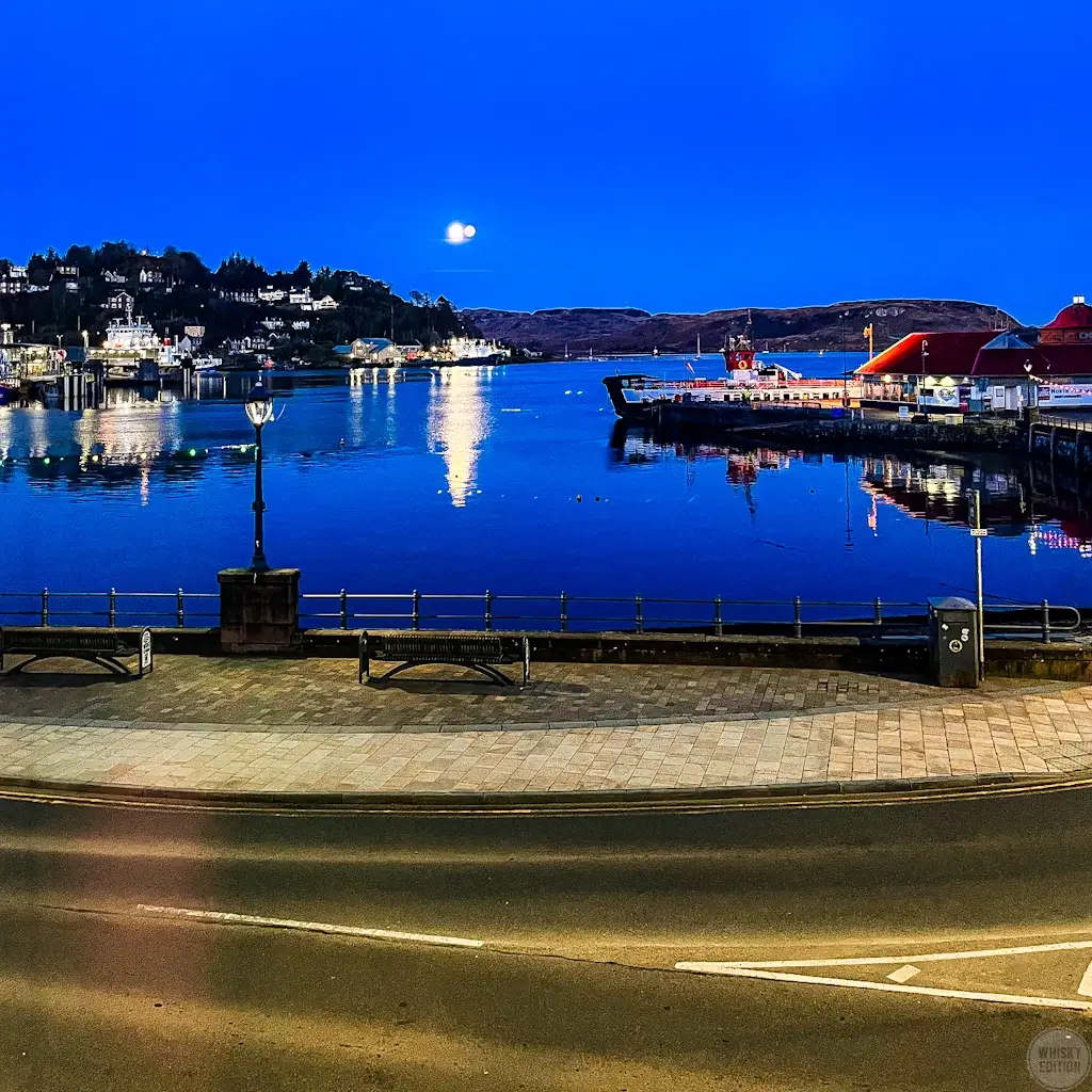 View of Oban Bay at night